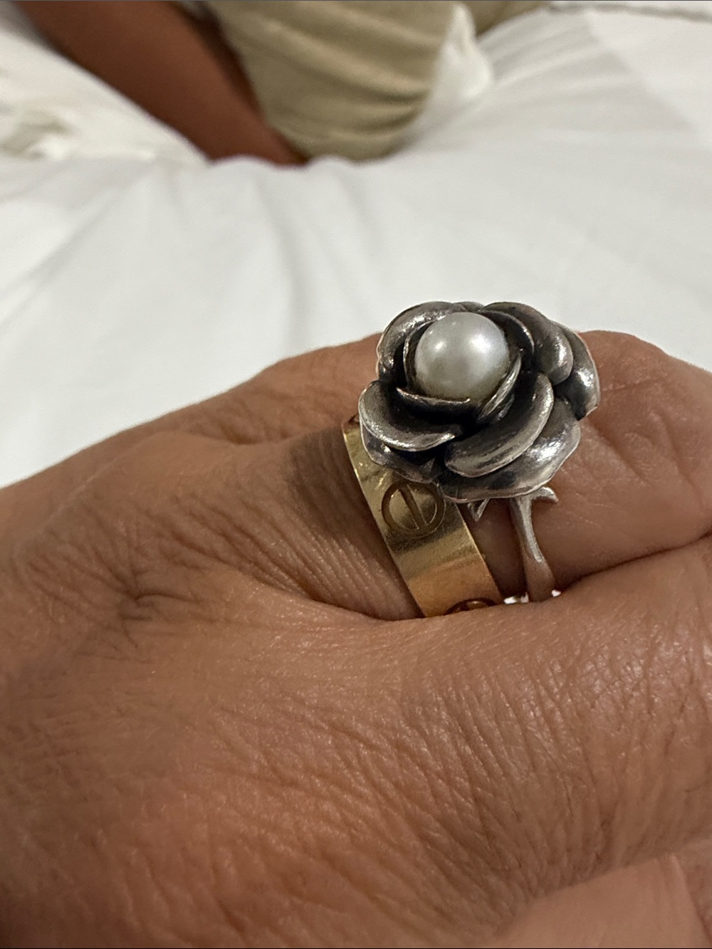 Women’s Silver Rose Pearl Cocktail Ring - Silver and White